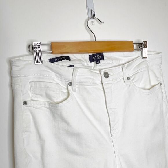 NYDJ Sheri Slim Ankle Jeans with Side Slits Lift Tuck White Size 12 - Picture 3 of 8